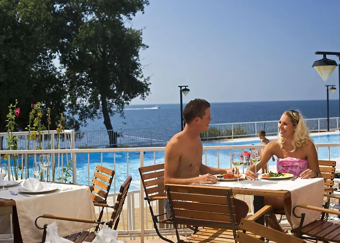 Tatil parkı Solaris - Naturist Tar-Vabriga