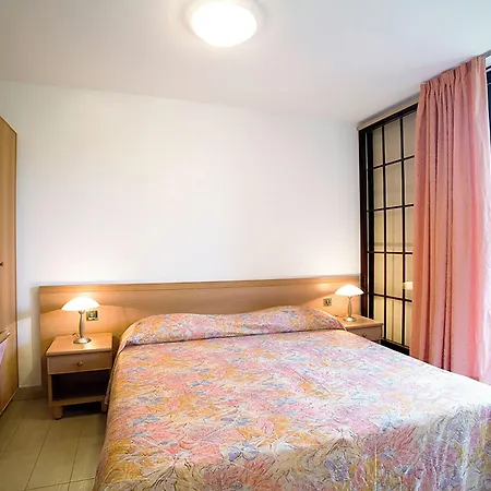Solaris - Naturist Kompleks wypoczynkowy Tar-Vabriga