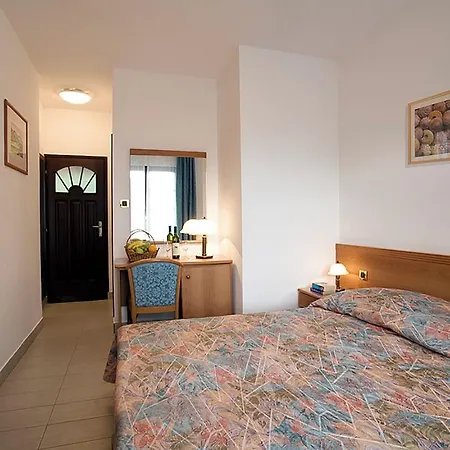 Ferienpark Solaris - Naturist Tar-Vabriga